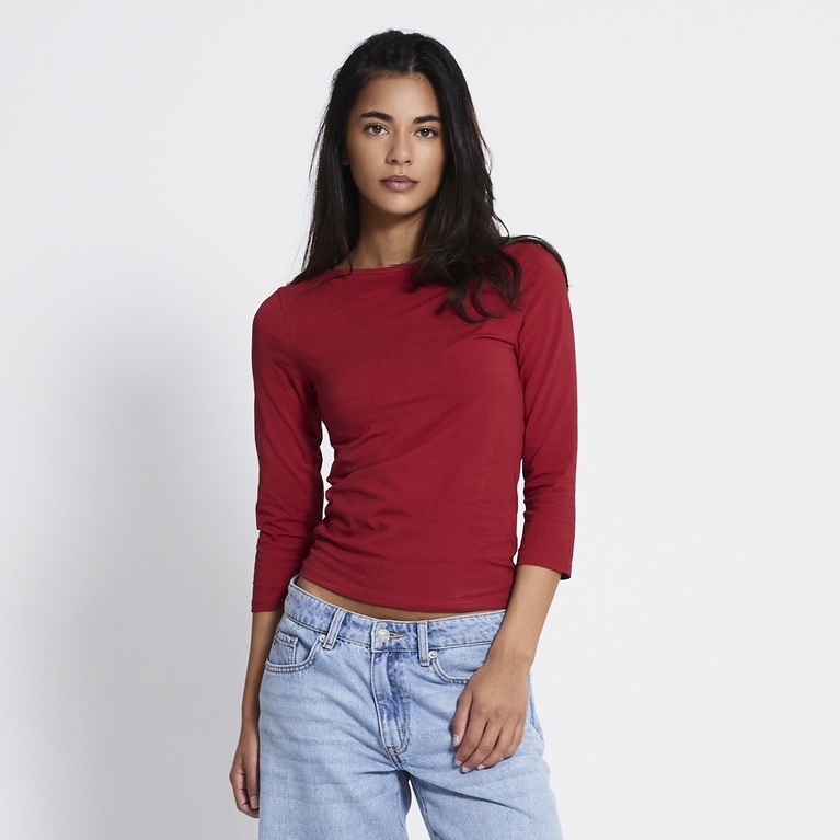 Boat neck 3/4 sleeve top "Desire" Red